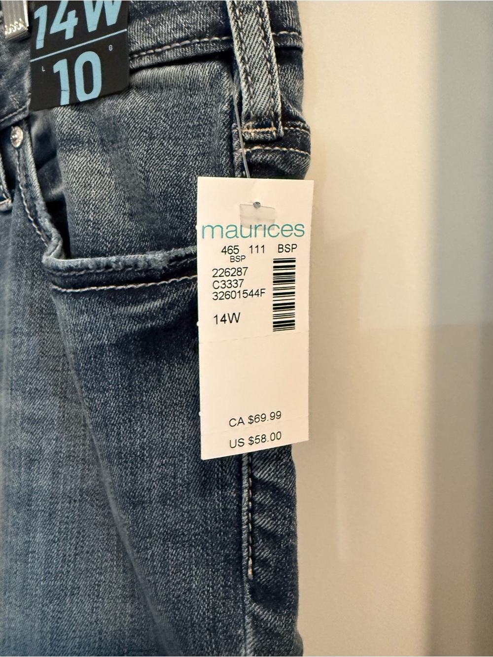 Silver Jeans Faded Blue Low-Rise Denim Shorts - Picture 4 of 4